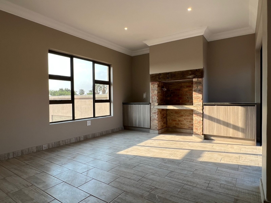 3 Bedroom Property for Sale in Wilkoppies North West